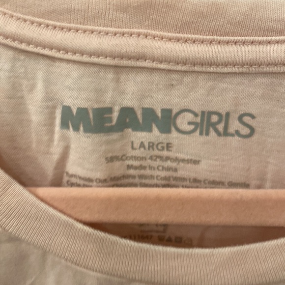 Mean Girls On wednesdays we wear pink tank top large - Picture 3 of 4